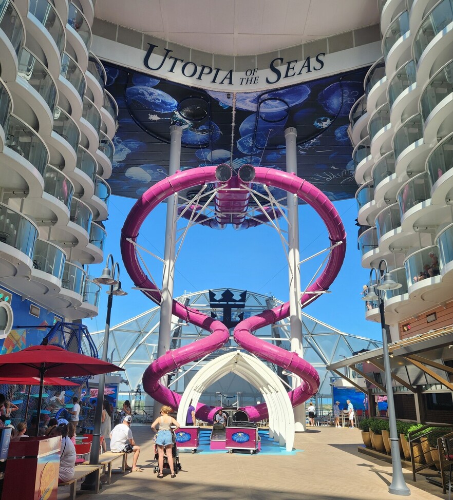 Boardwalk_Utopia